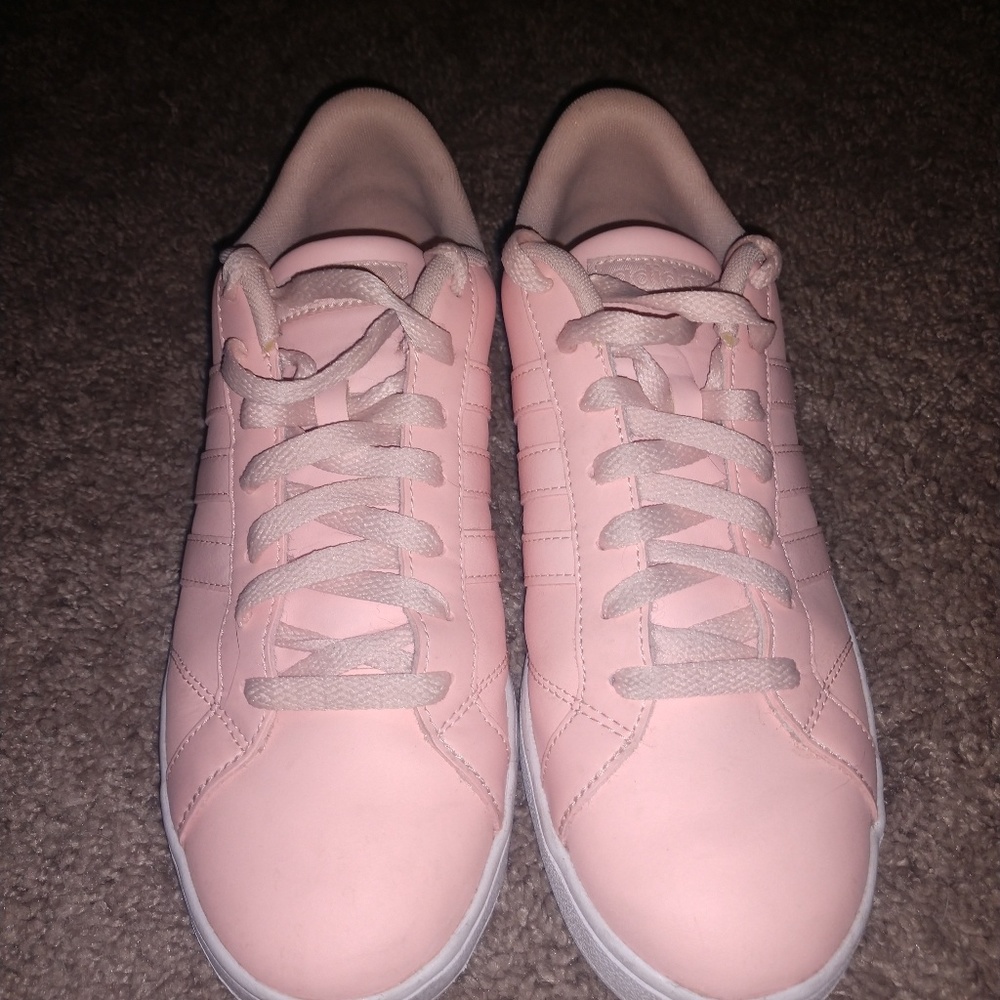 Adidas women's low-tops